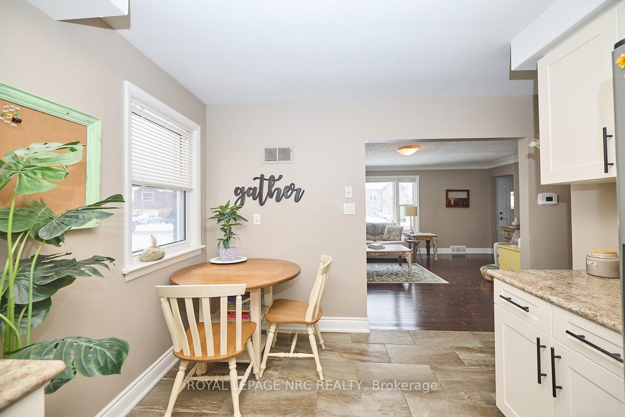 Photo 16 of 43 Cunningham Street, Thorold, Thorold Downtown — HOMEH