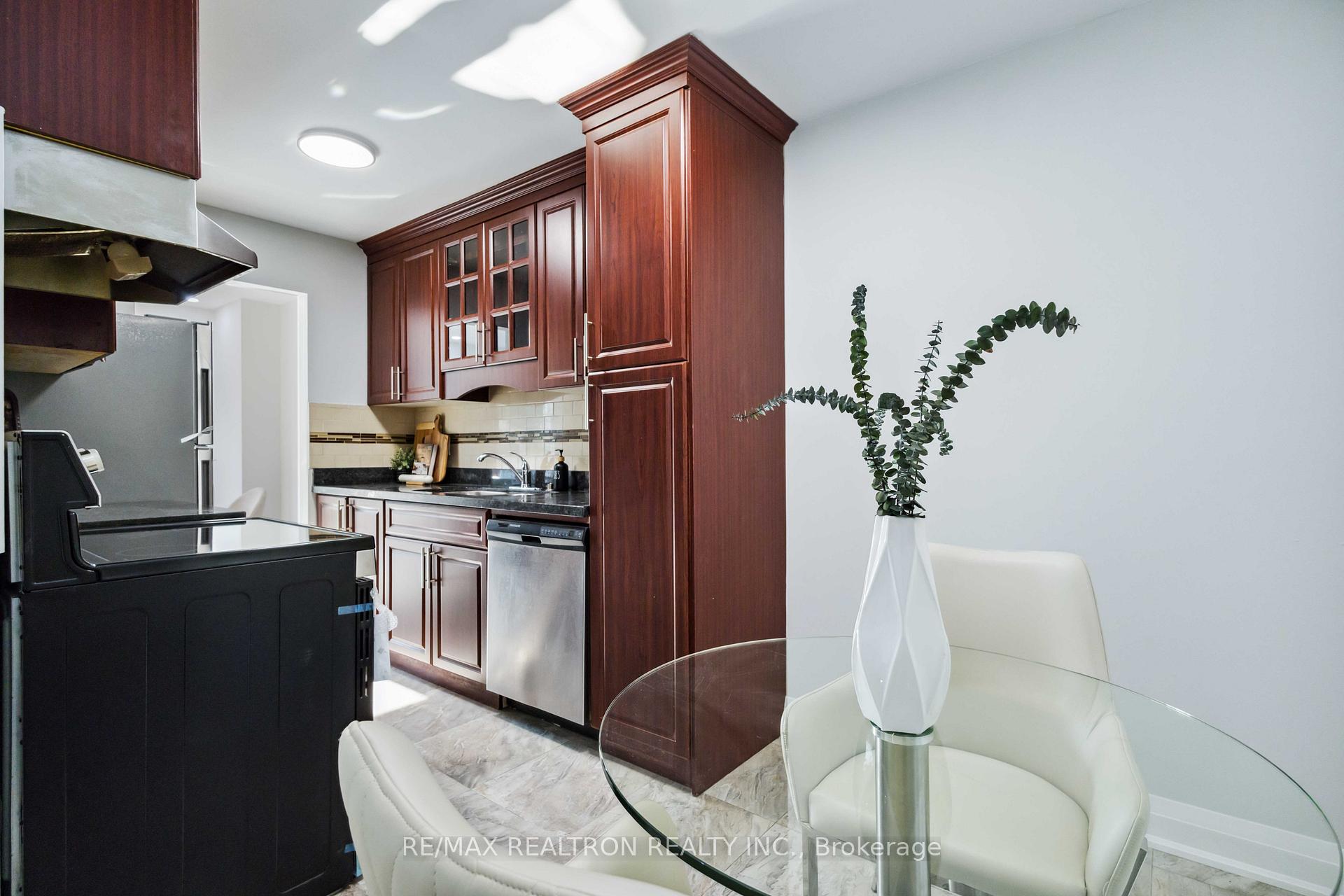 Photo 13 of 63 Shepmore Terrace, Scarborough, Malvern — HOMEH