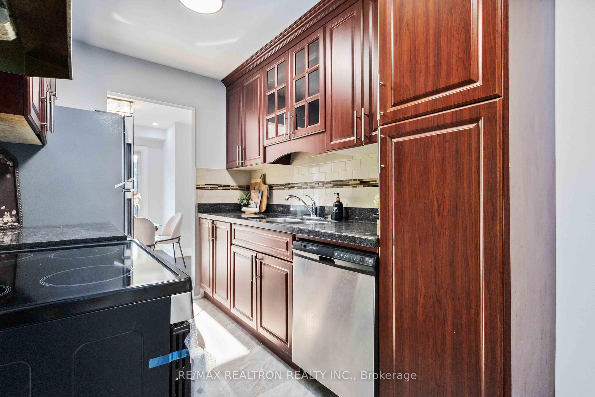 Photo 14 of 63 Shepmore Terrace, Scarborough, Malvern — HOMEH