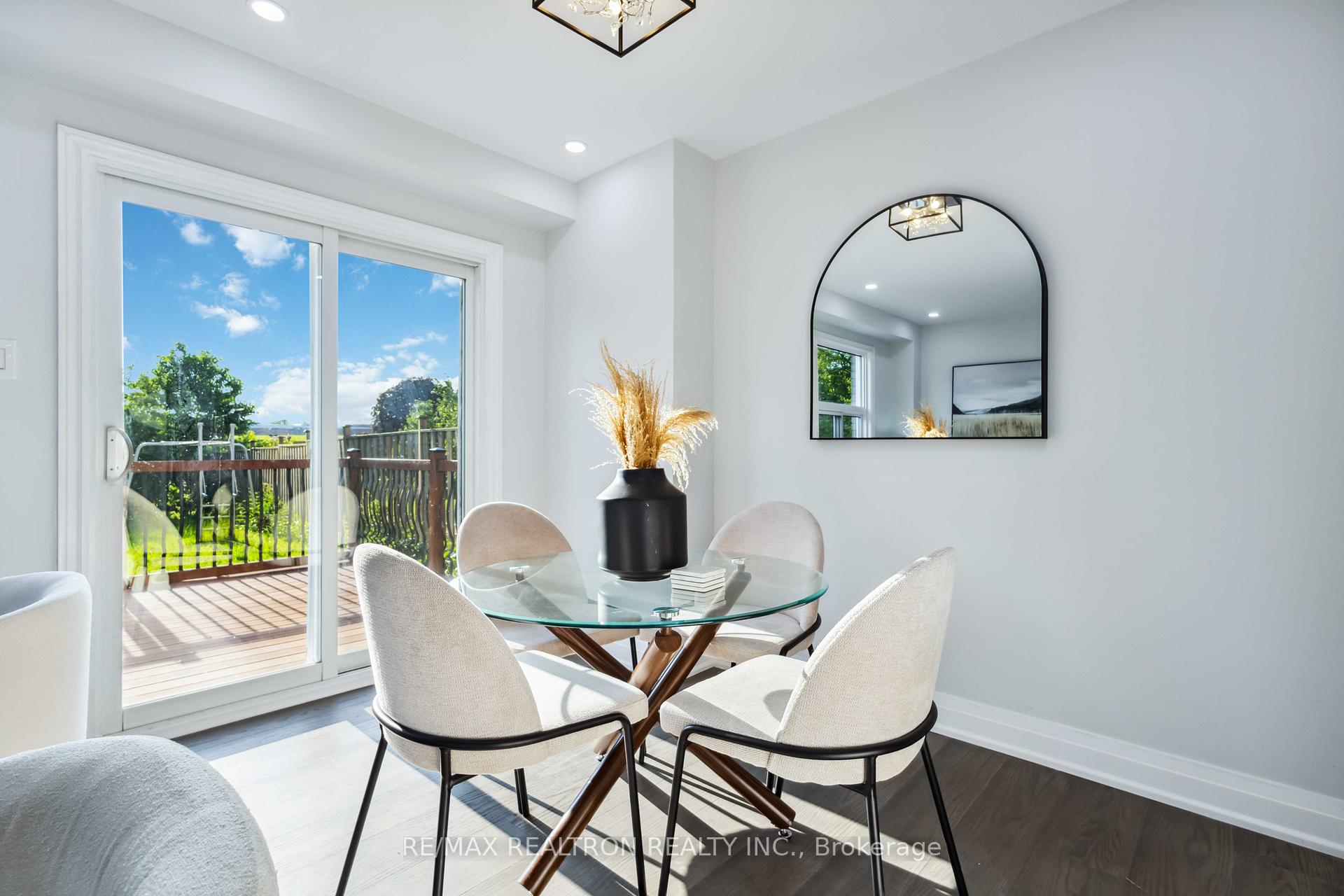 Photo 19 of 63 Shepmore Terrace, Scarborough, Malvern — HOMEH