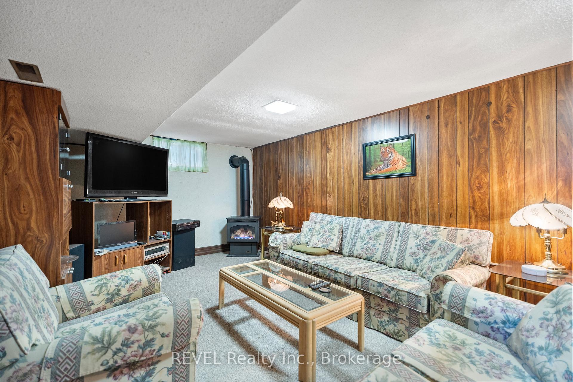 Photo 15 of 74 Albert Street W, Thorold, Thorold Downtown — HOMEH