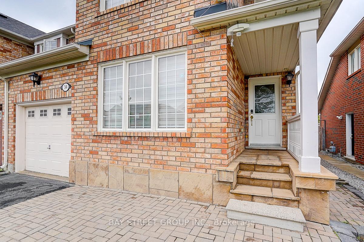 Photo 3 of 34 Hyacinth Crescent, Scarborough, Rouge — HOMEH