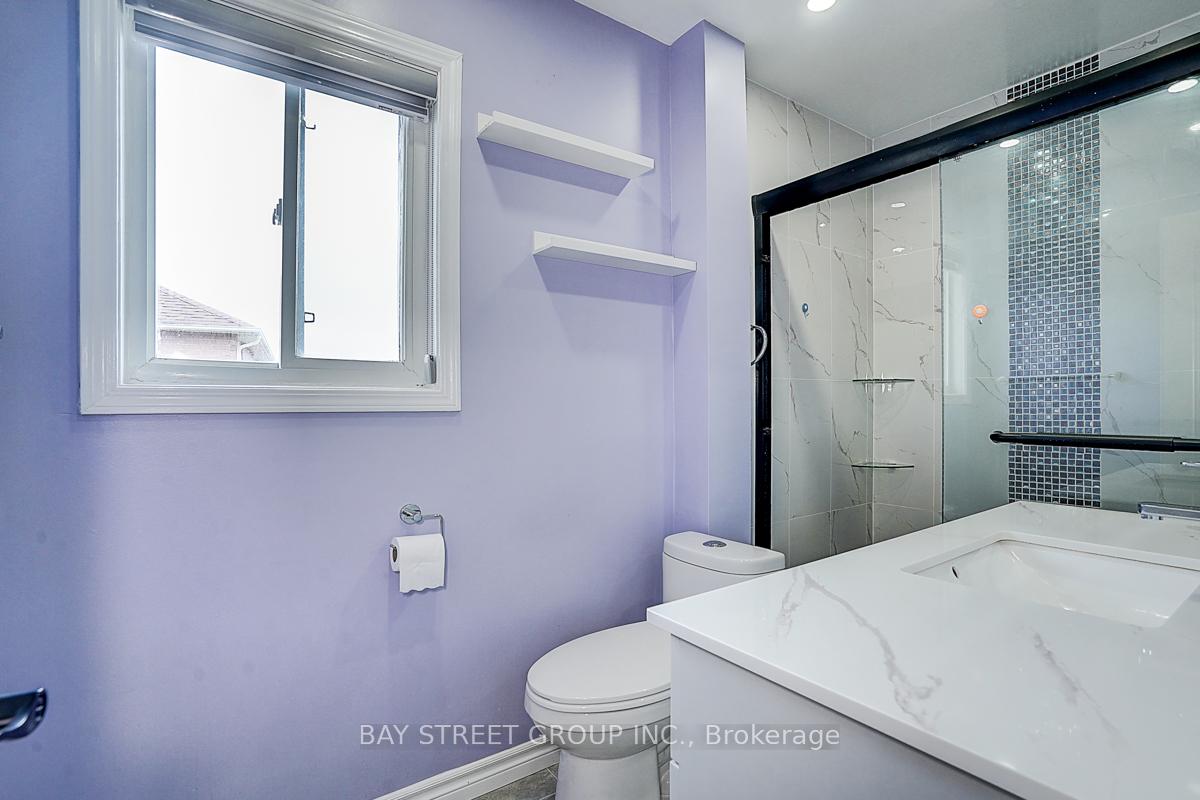 Photo 32 of 34 Hyacinth Crescent, Scarborough, Rouge — HOMEH