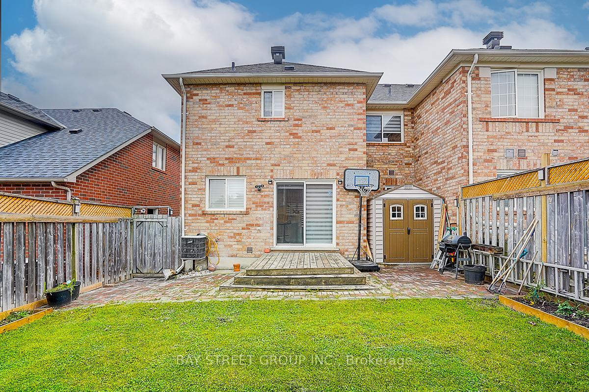 Photo 43 of 34 Hyacinth Crescent, Scarborough, Rouge — HOMEH