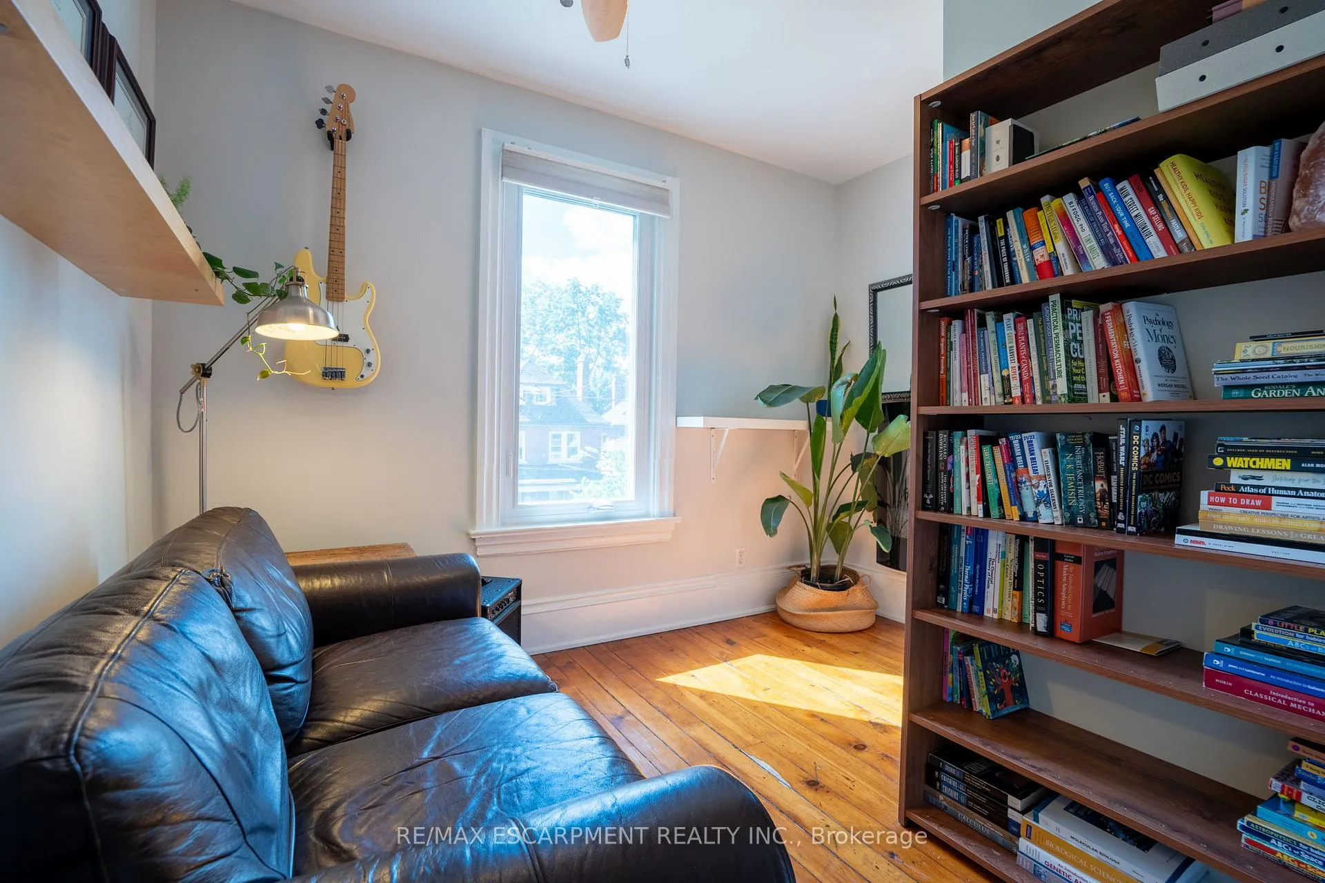 Photo 15 of 35 Mountain Avenue, Hamilton, Kirkendall — HOMEH