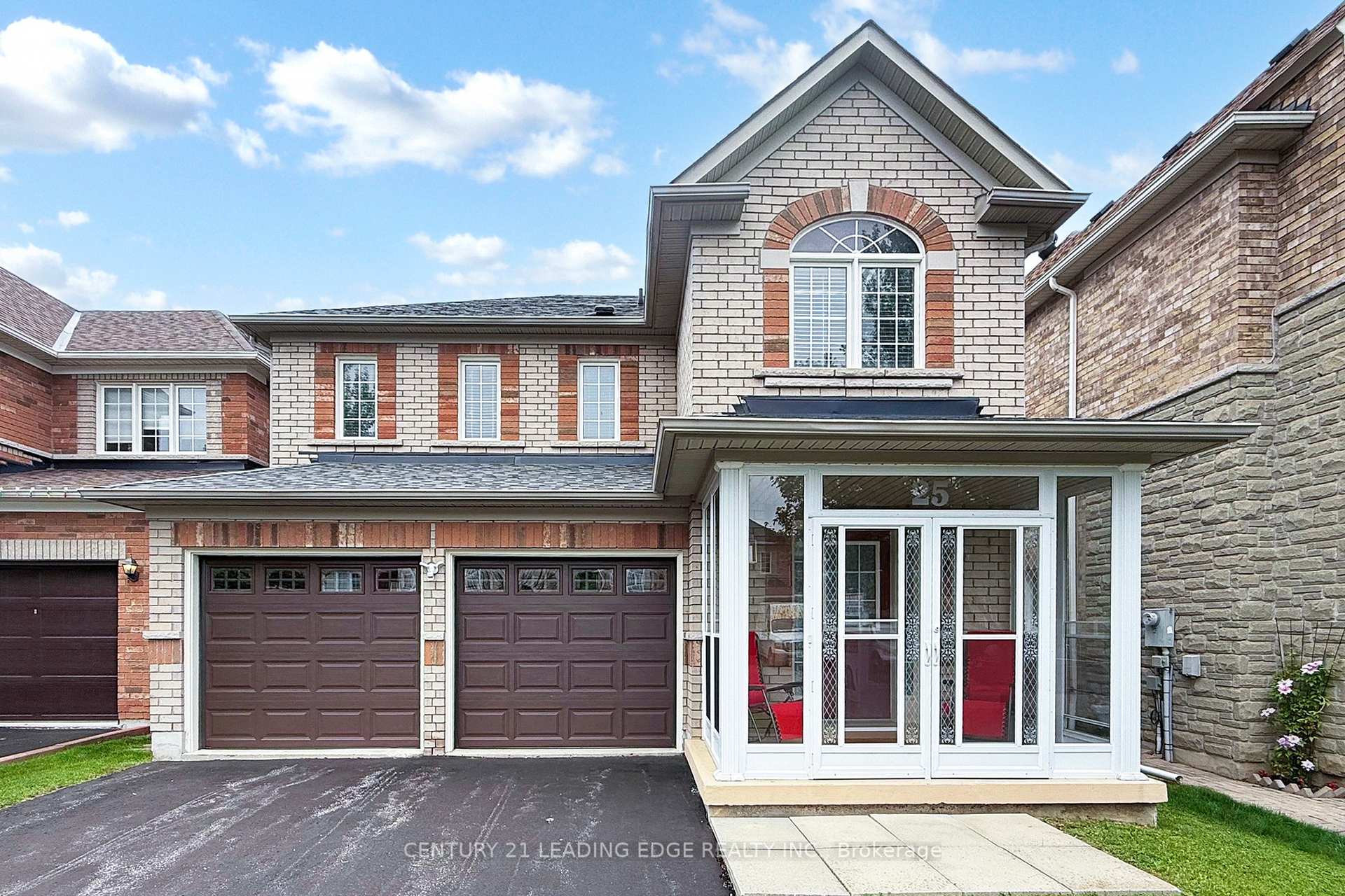 Photo 1 of 25 Solstice Drive, Scarborough, Rouge — HOMEH