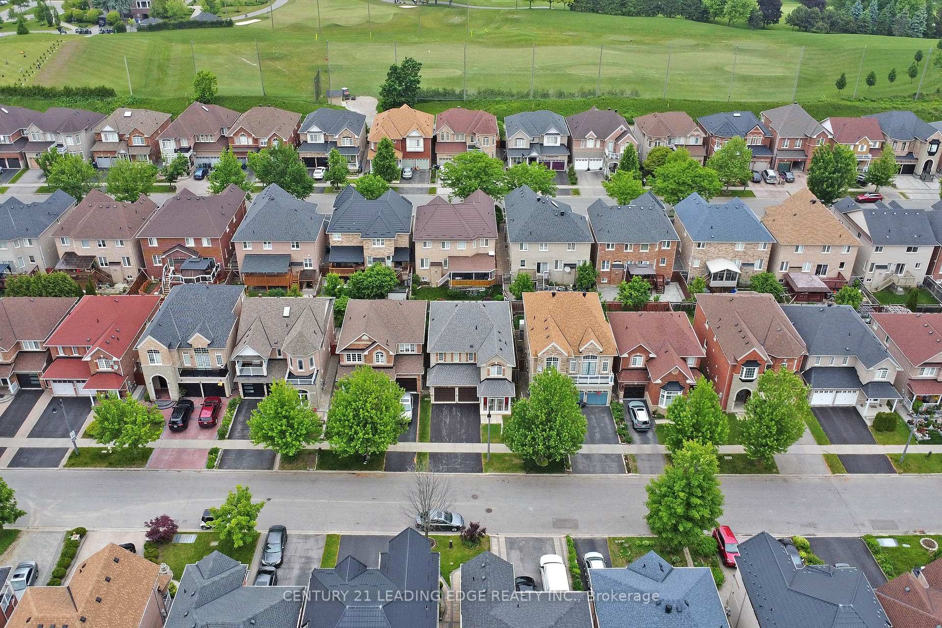 Photo 5 of 25 Solstice Drive, Scarborough, Rouge — HOMEH