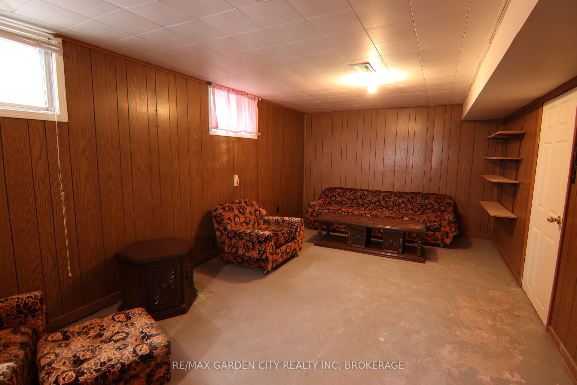 Photo 12 of 97 Collier Road S, Thorold, Confederation Heights — HOMEH