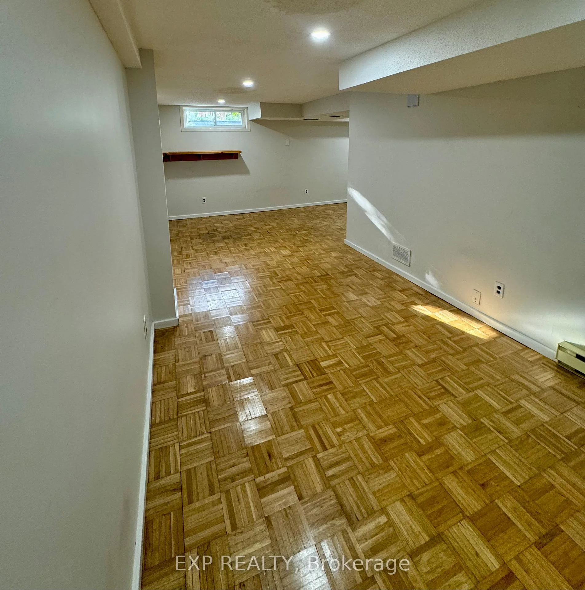 Photo 15 of 1834 Duclos Avenue, Ottawa, Chateauneuf — HOMEH