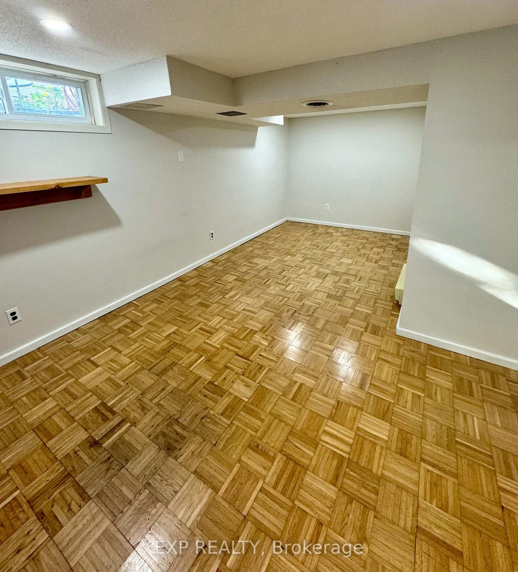 Photo 16 of 1834 Duclos Avenue, Ottawa, Chateauneuf — HOMEH
