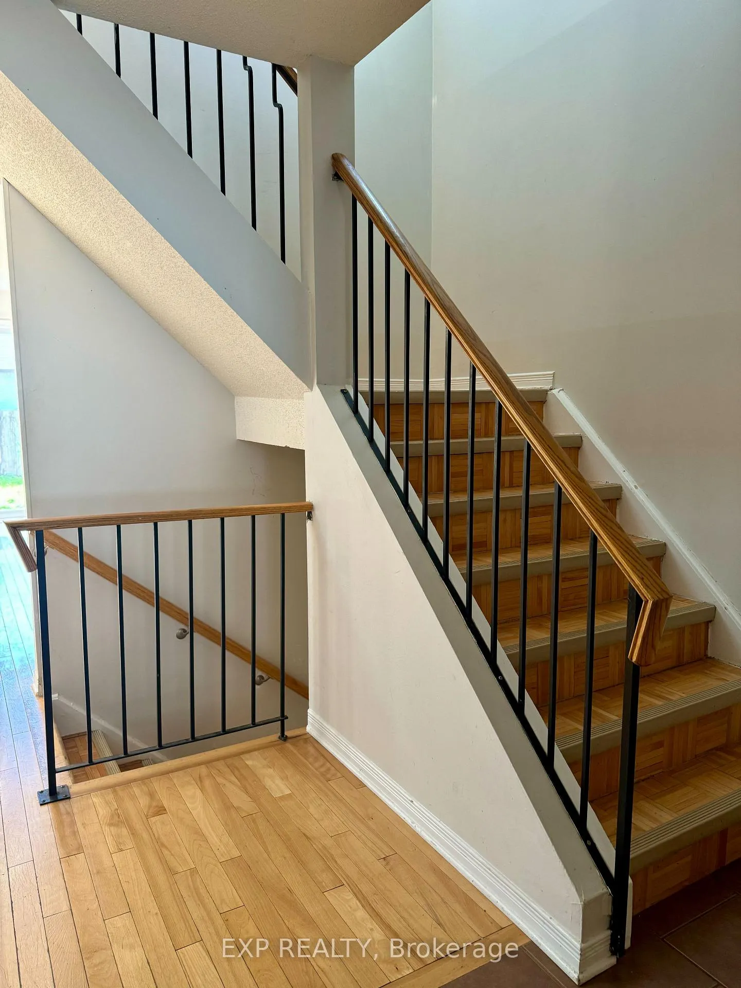Photo 18 of 1834 Duclos Avenue, Ottawa, Chateauneuf — HOMEH
