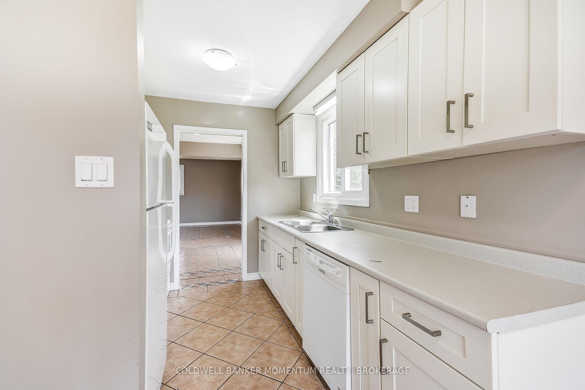 Photo 13 of 6 Conroy Crescent, Thorold, Confederation Heights — HOMEH