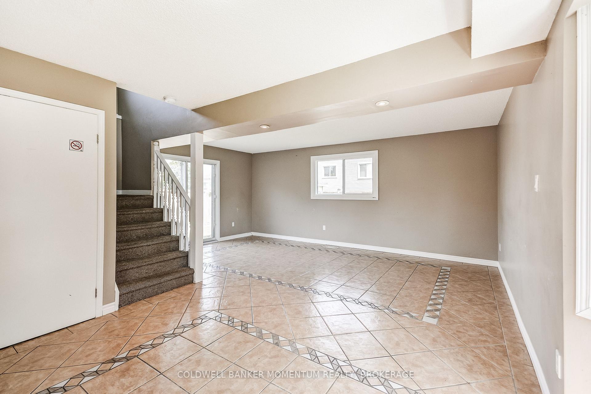 Photo 16 of 6 Conroy Crescent, Thorold, Confederation Heights — HOMEH