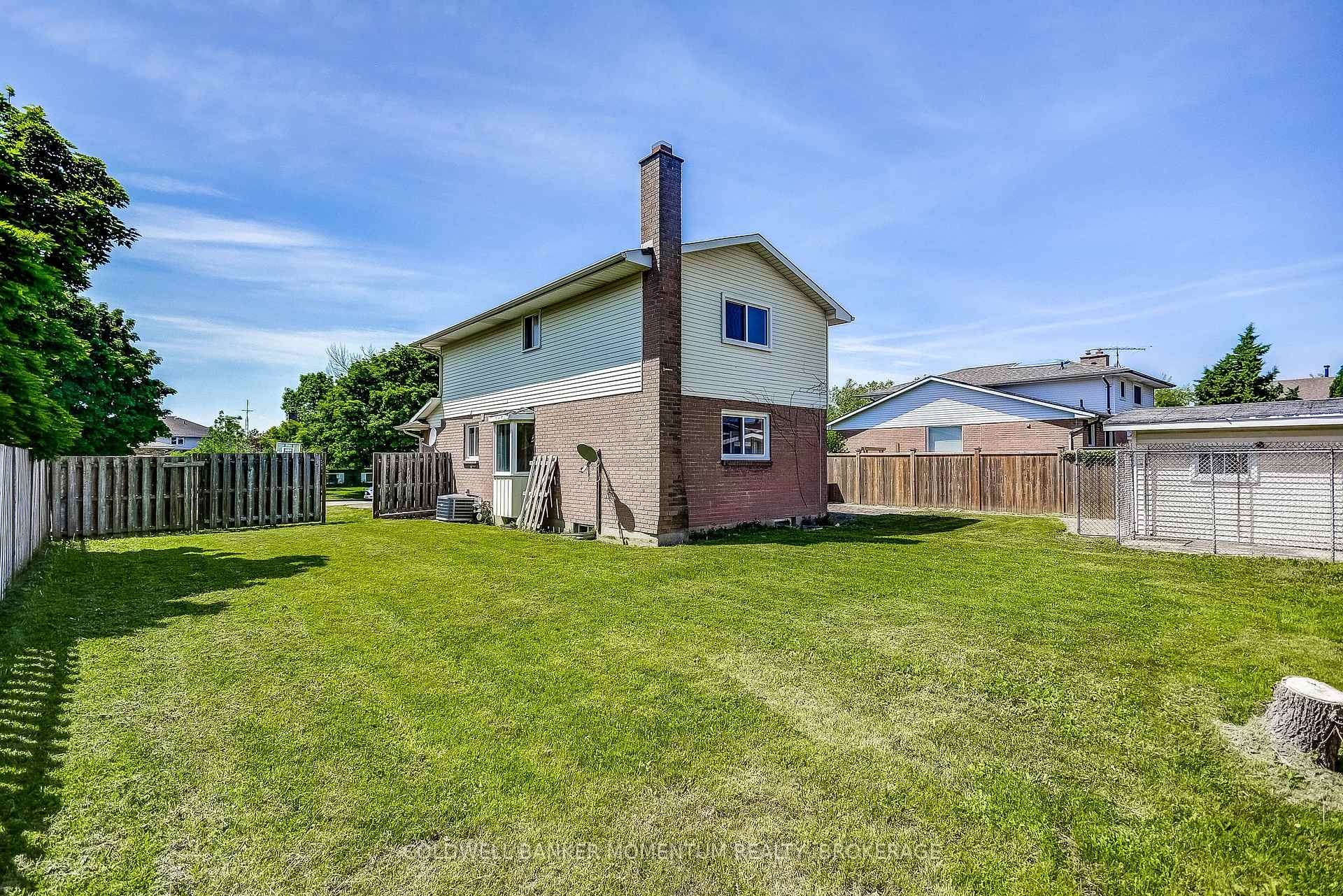 Photo 32 of 6 Conroy Crescent, Thorold, Confederation Heights — HOMEH