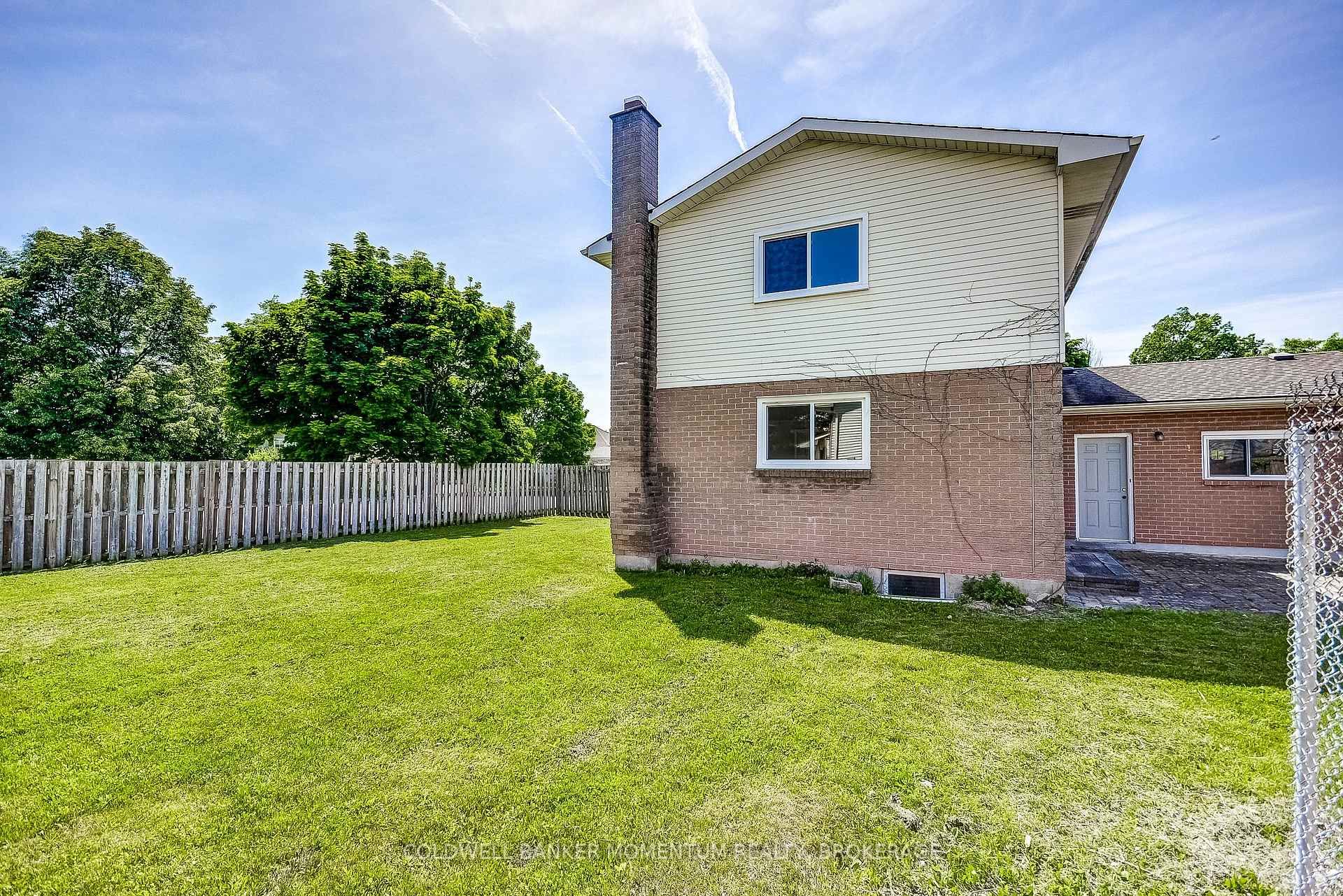 Photo 33 of 6 Conroy Crescent, Thorold, Confederation Heights — HOMEH