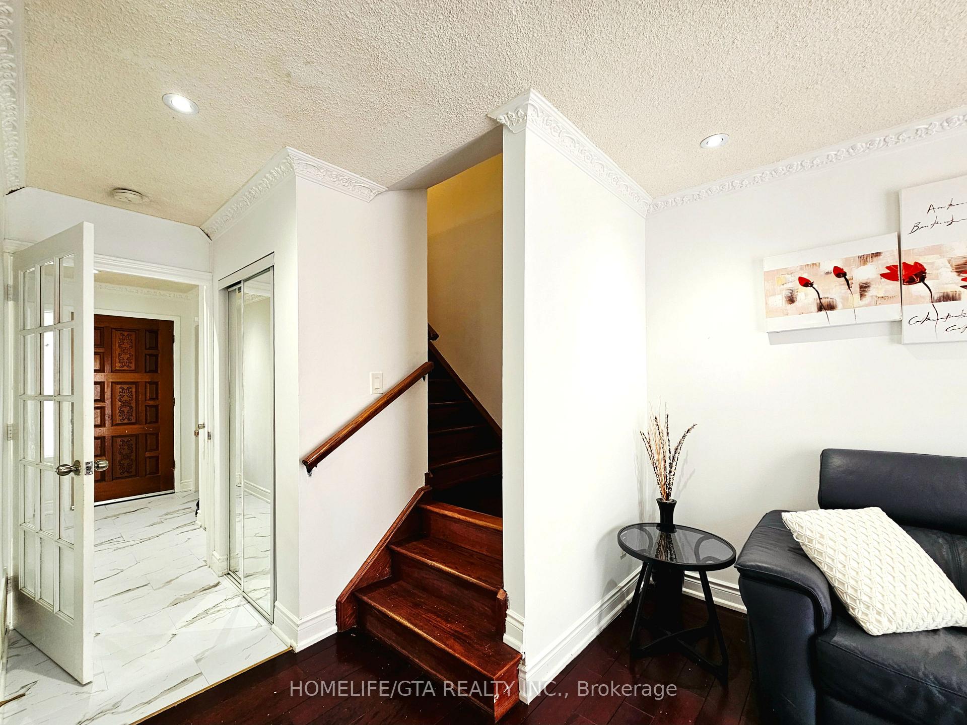 Photo 13 of 24 Bradstone Square, Scarborough, Malvern — HOMEH