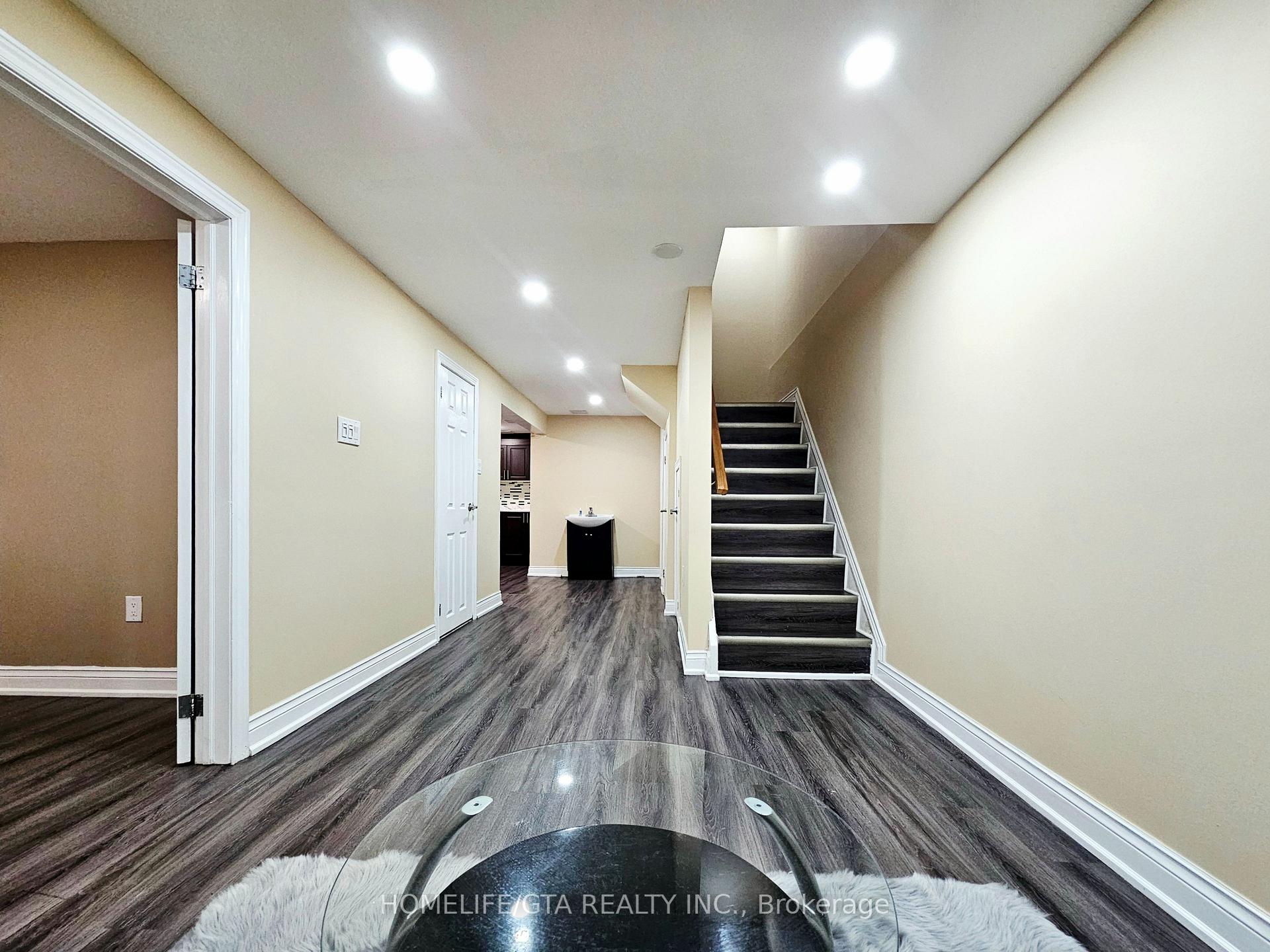 Photo 21 of 24 Bradstone Square, Scarborough, Malvern — HOMEH