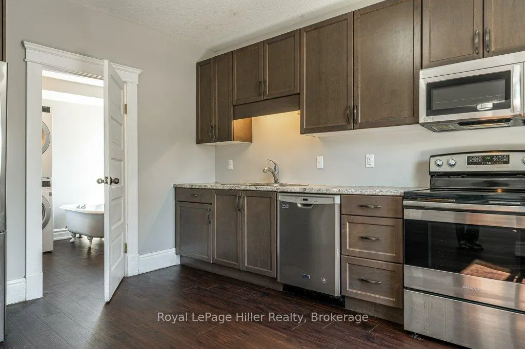 Photo 10 of 112 Huron Street, Stratford — HOMEH