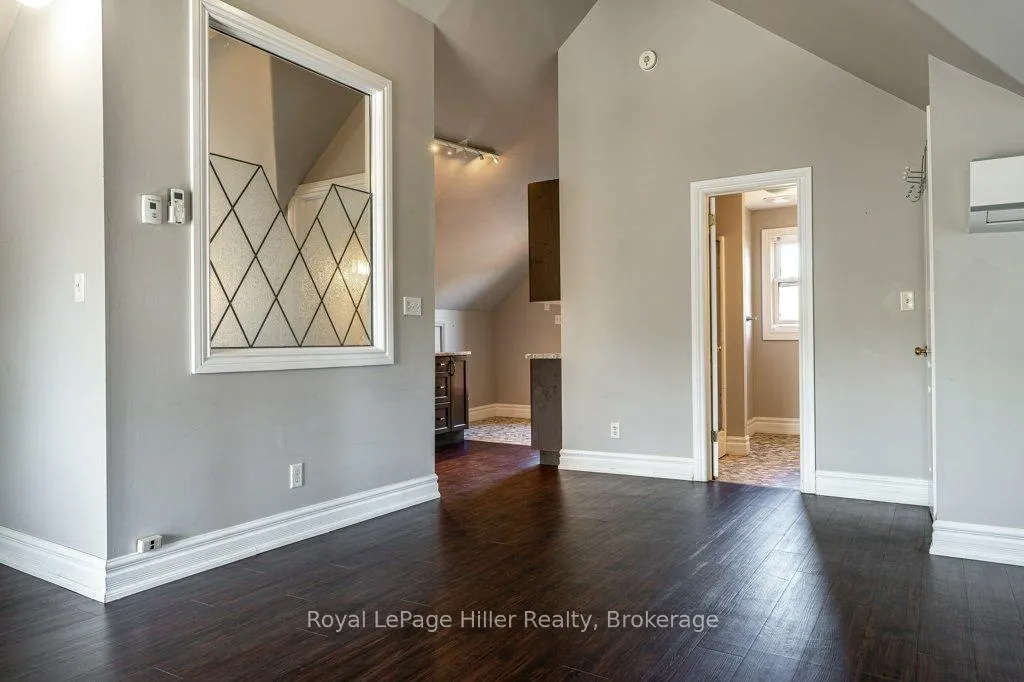 Photo 36 of 112 Huron Street, Stratford — HOMEH