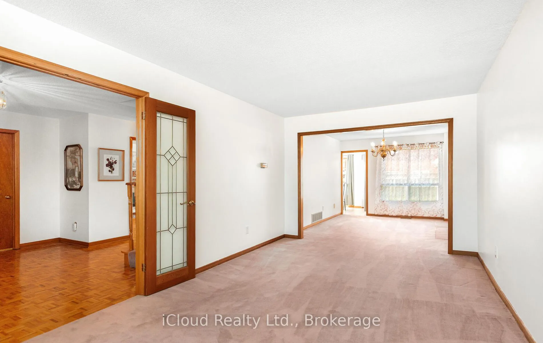 Photo 11 of 73 Blackmere Circle, Brampton, Fletcher's Creek South — HOMEH
