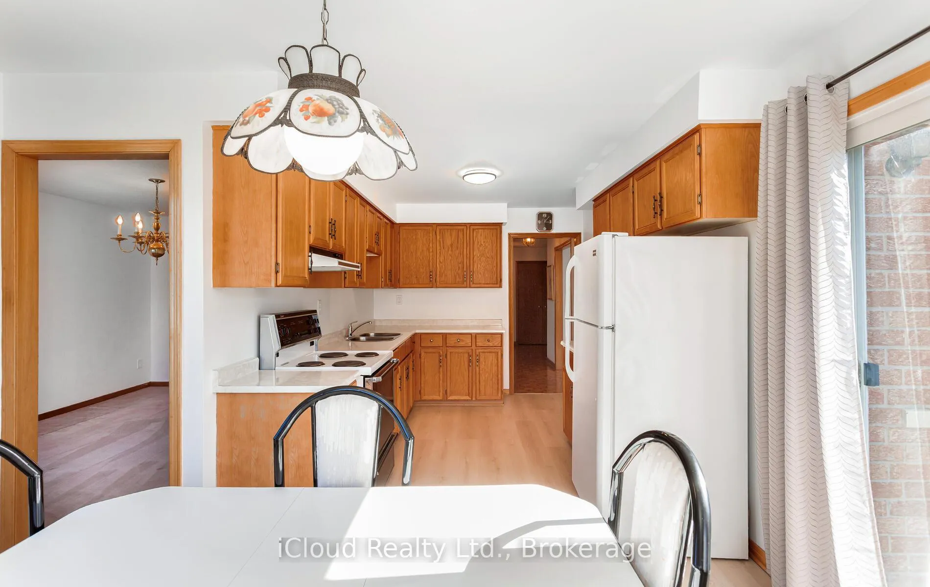 Photo 19 of 73 Blackmere Circle, Brampton, Fletcher's Creek South — HOMEH