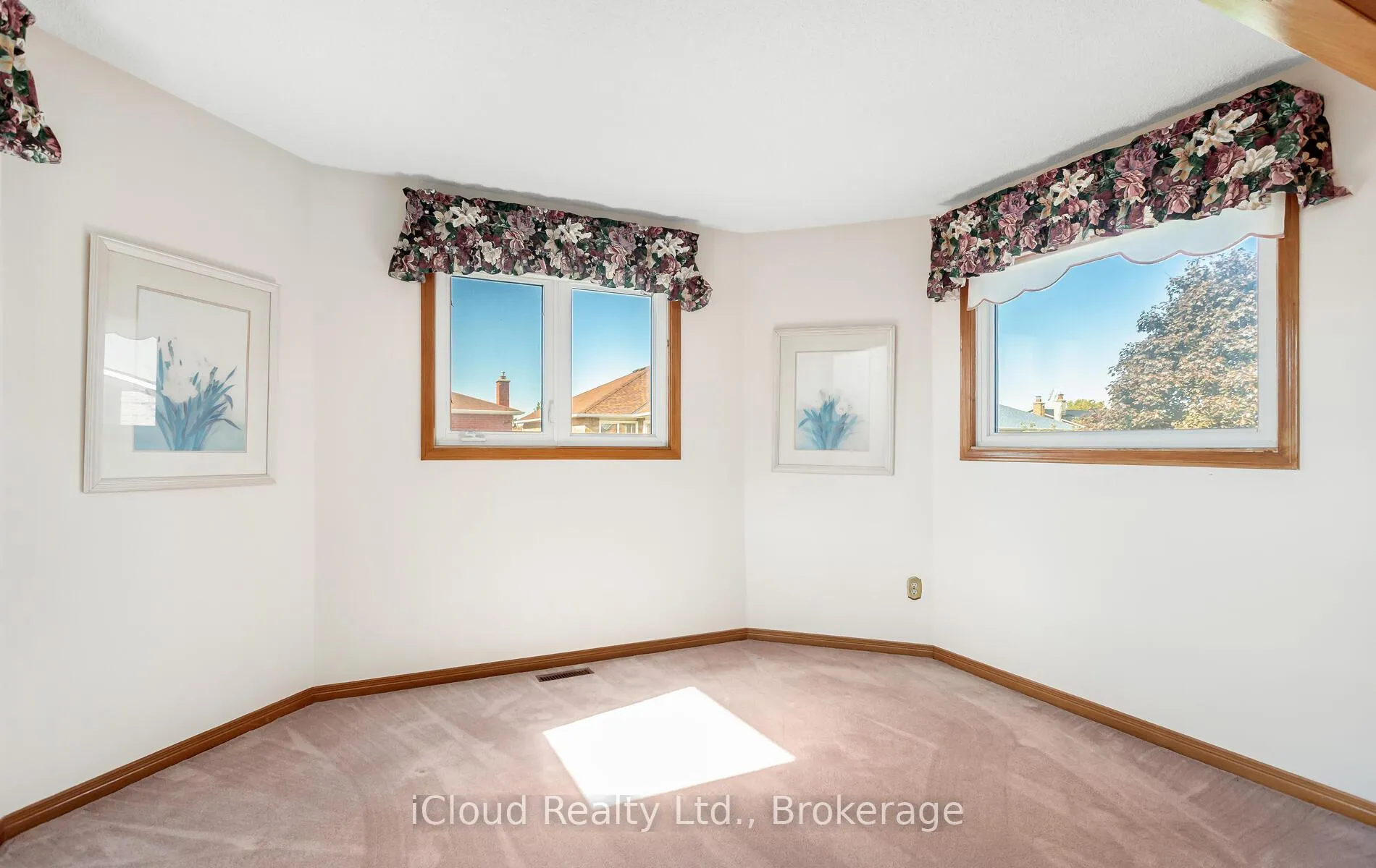 Photo 25 of 73 Blackmere Circle, Brampton, Fletcher's Creek South — HOMEH