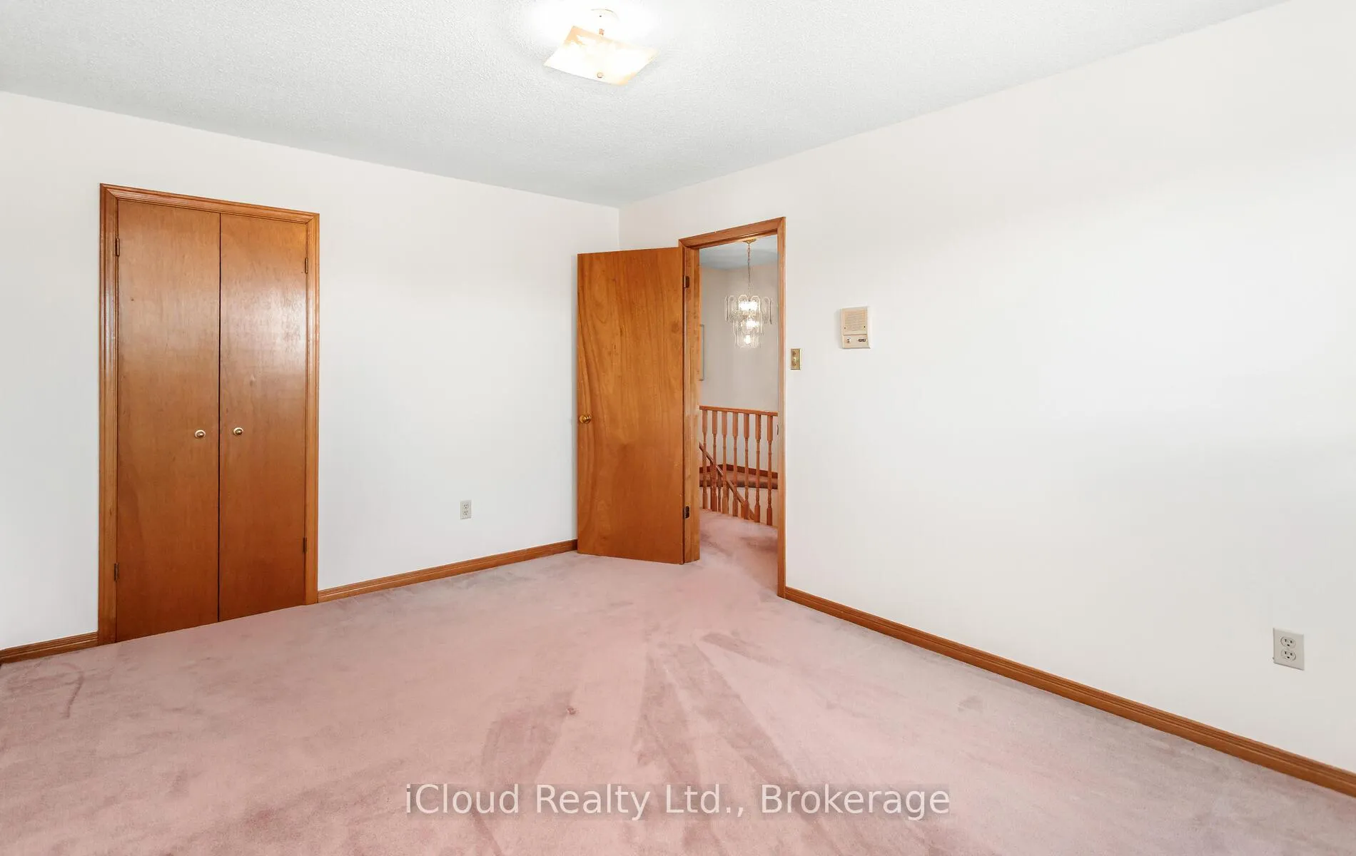 Photo 38 of 73 Blackmere Circle, Brampton, Fletcher's Creek South — HOMEH