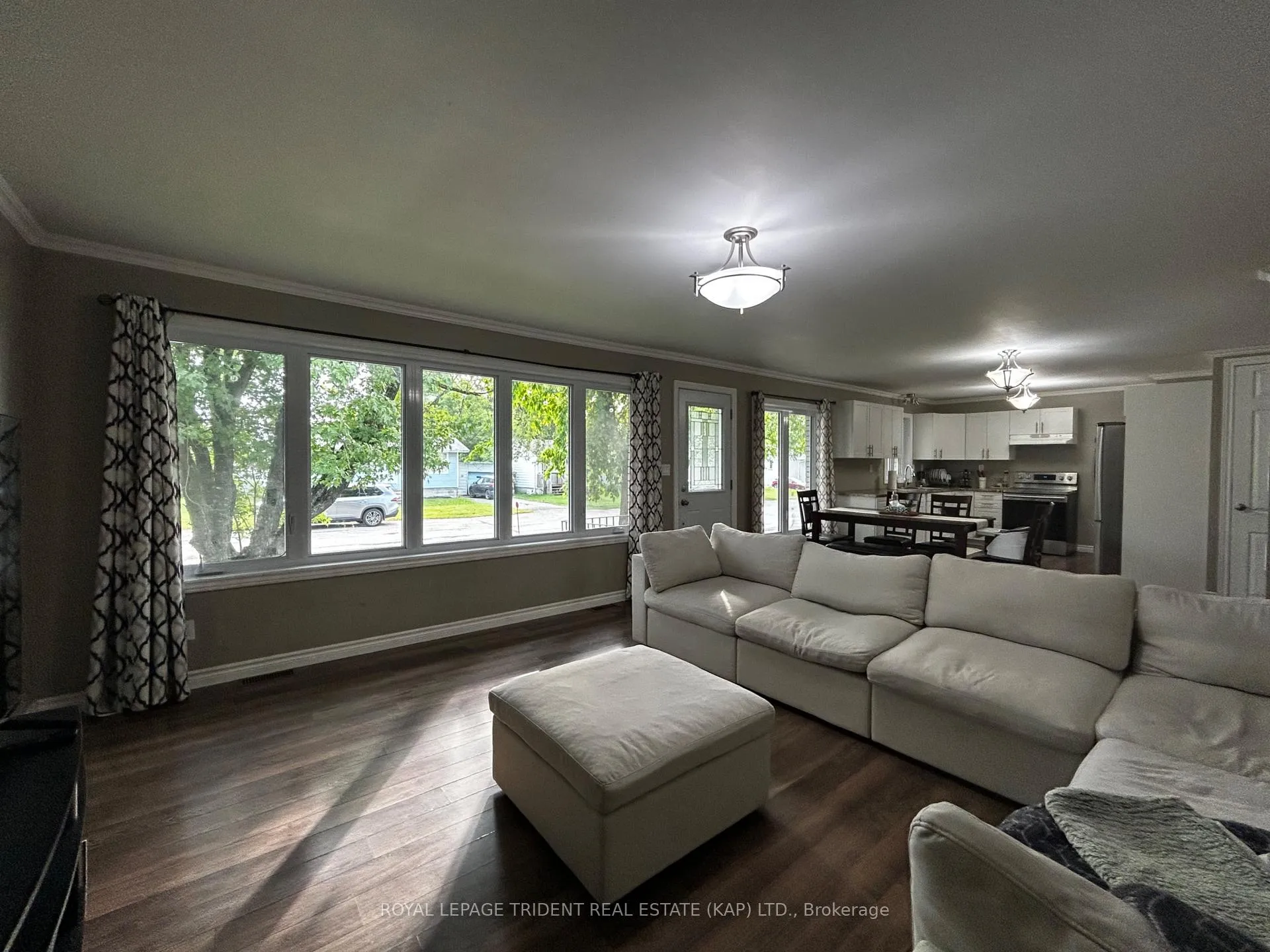 Photo 17 of 14 Niagara Street W, Kapuskasing — HOMEH