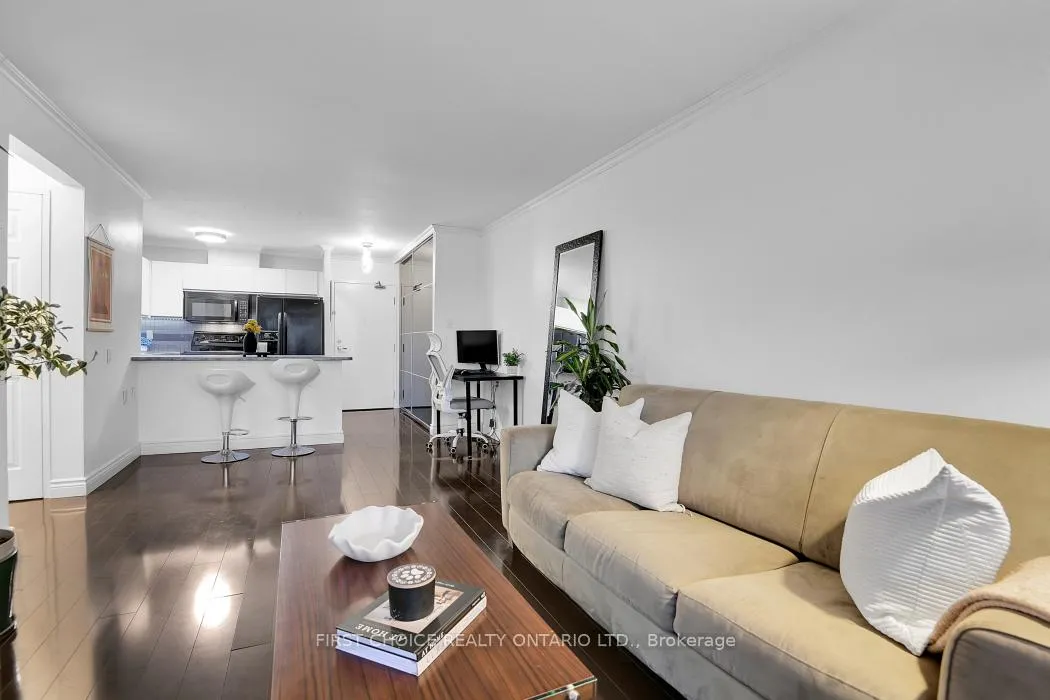 Photo 10 of Unit 714, 40 Landry Street, Ottawa, Vanier — HOMEH