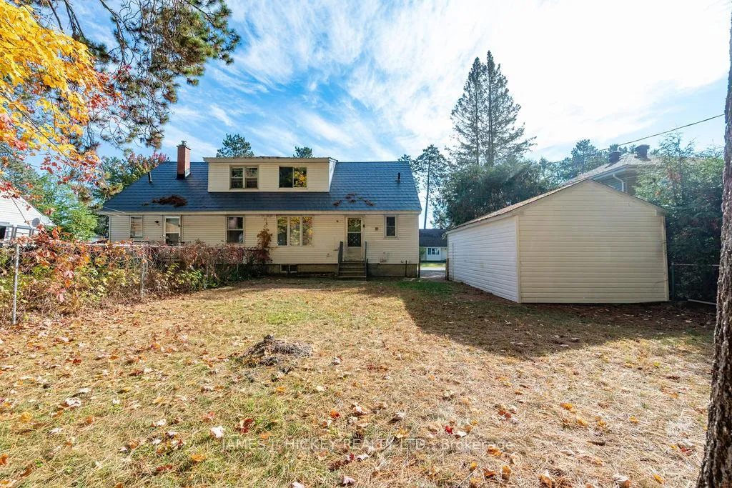 Photo 26 of 13 Thomson Crescent, Deep River — HOMEH