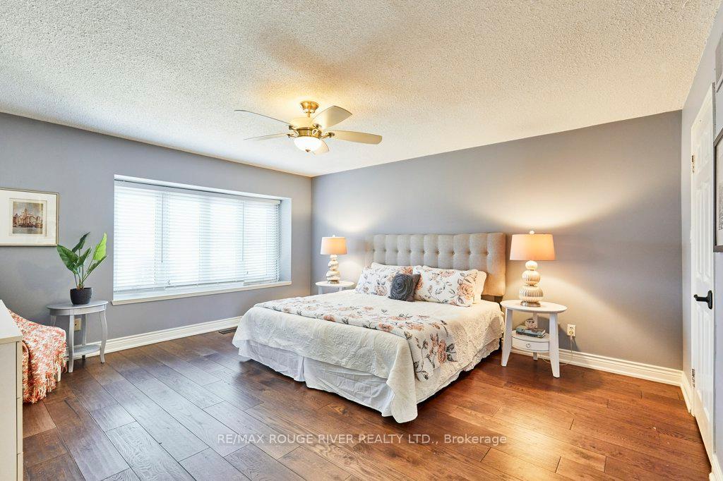 Photo 34 of 44 Carlisle Crescent, Scarborough, Rouge — HOMEH