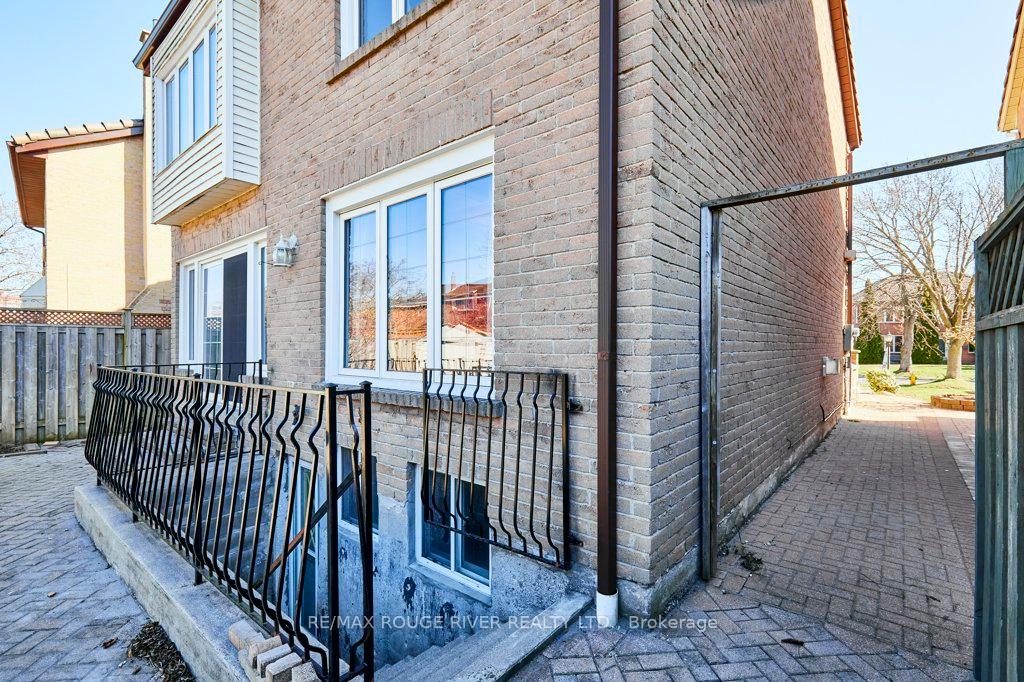 Photo 46 of 44 Carlisle Crescent, Scarborough, Rouge — HOMEH