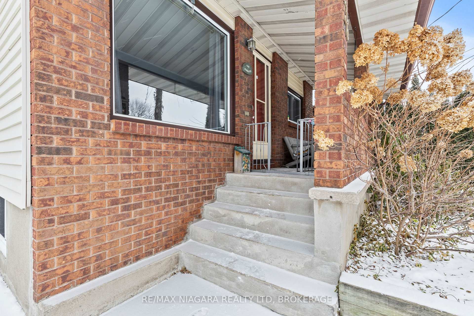 Photo 4 of 36 Battle Street, Thorold, Thorold Downtown — HOMEH