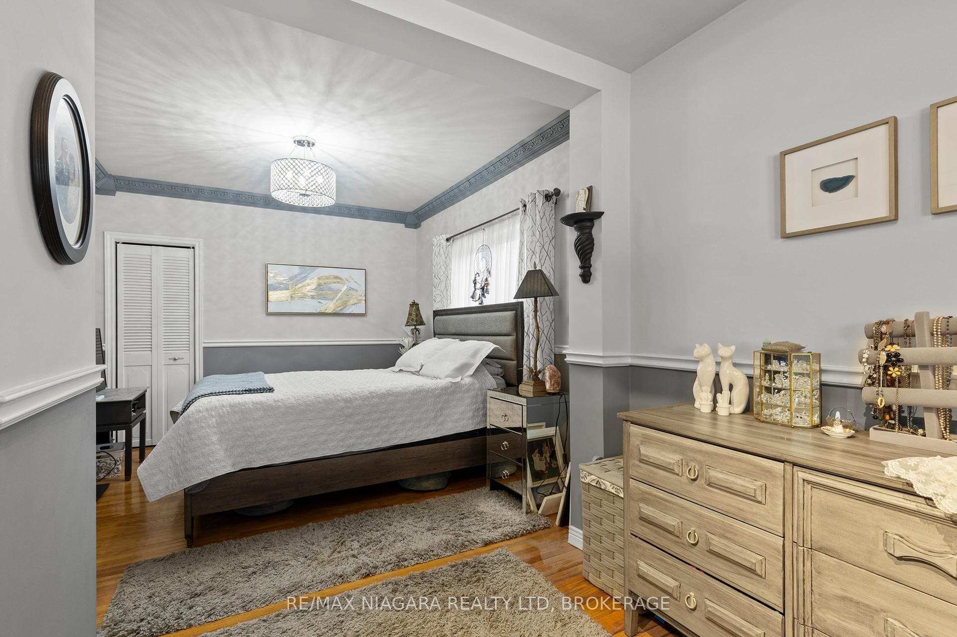 Photo 9 of 36 Battle Street, Thorold, Thorold Downtown — HOMEH