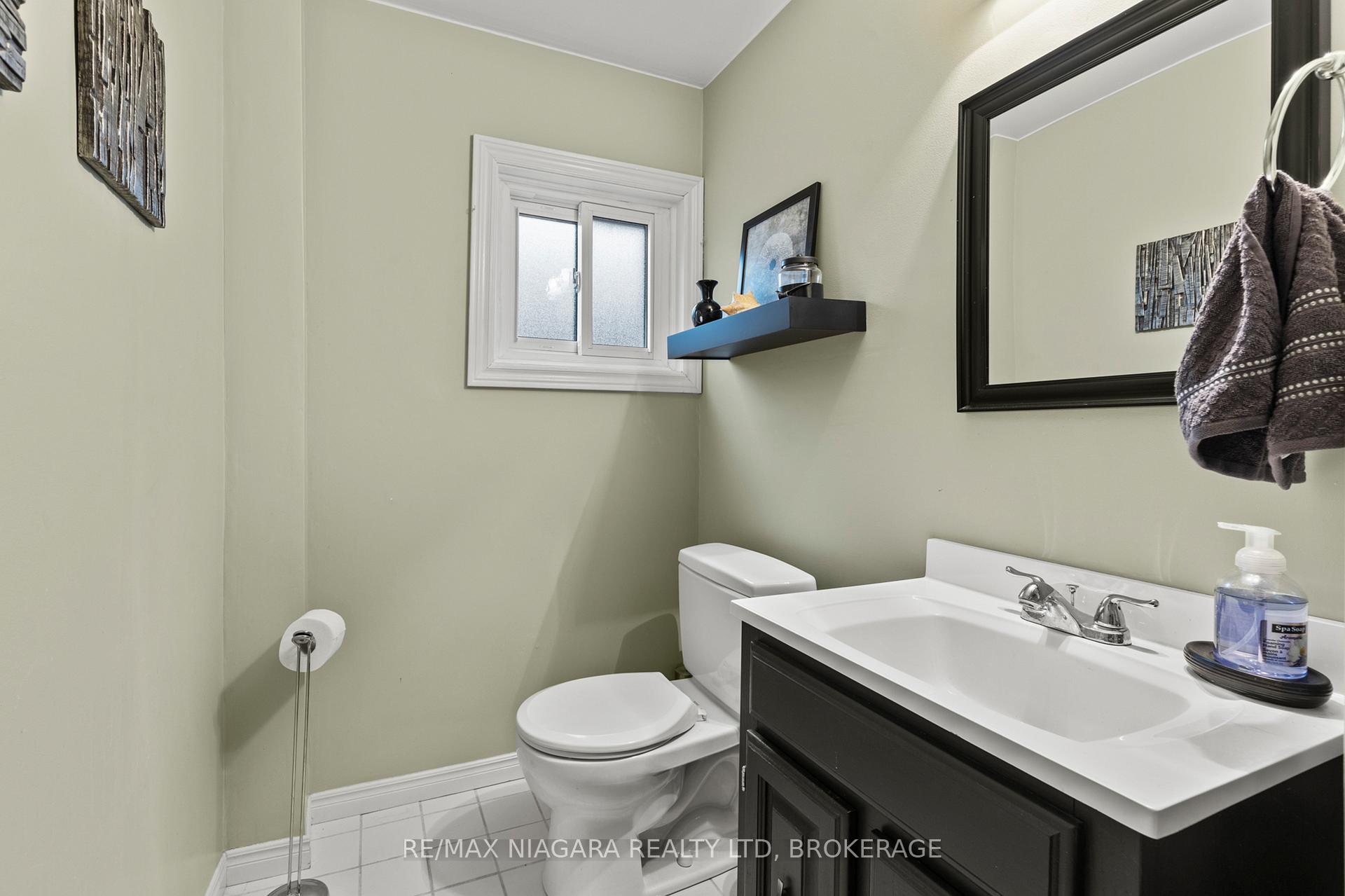 Photo 16 of 36 Battle Street, Thorold, Thorold Downtown — HOMEH