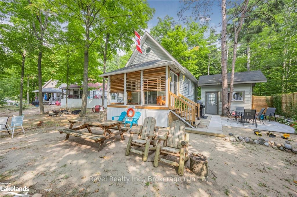Photo 1 of Unit 8, 739 15 W, Tiny, Rural Tiny — HOMEH