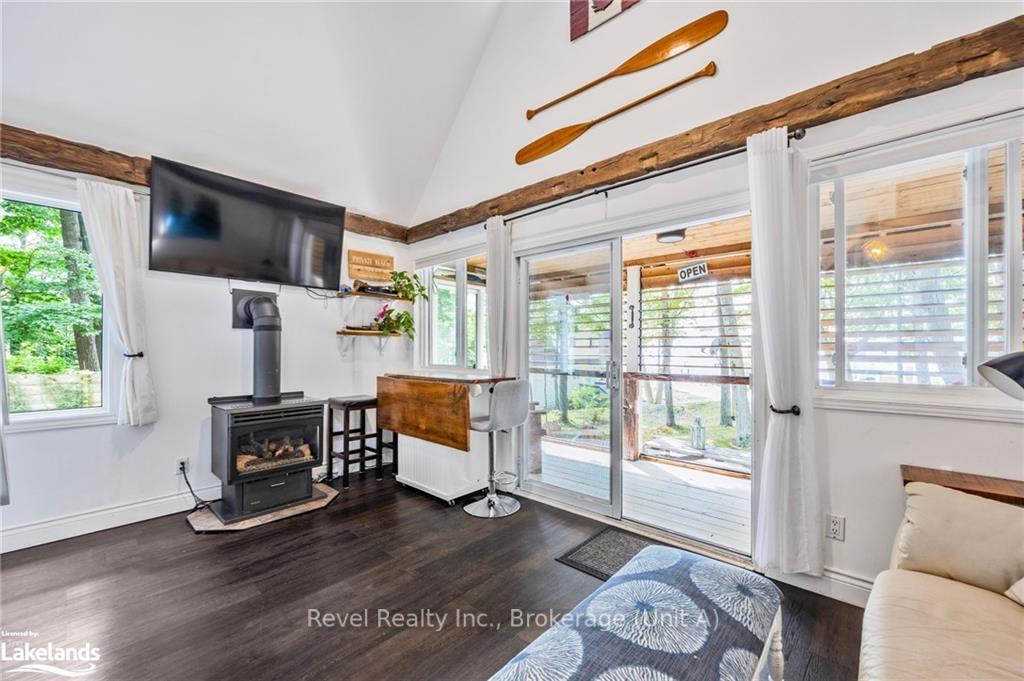 Photo 15 of Unit 8, 739 15 W, Tiny, Rural Tiny — HOMEH