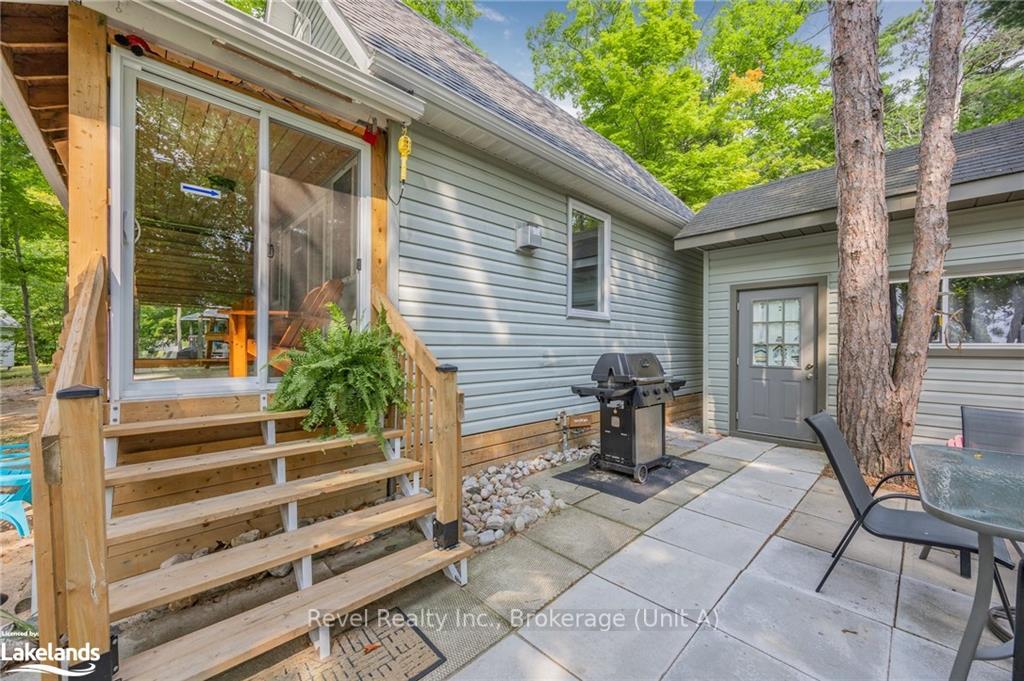Photo 17 of Unit 8, 739 15 W, Tiny, Rural Tiny — HOMEH