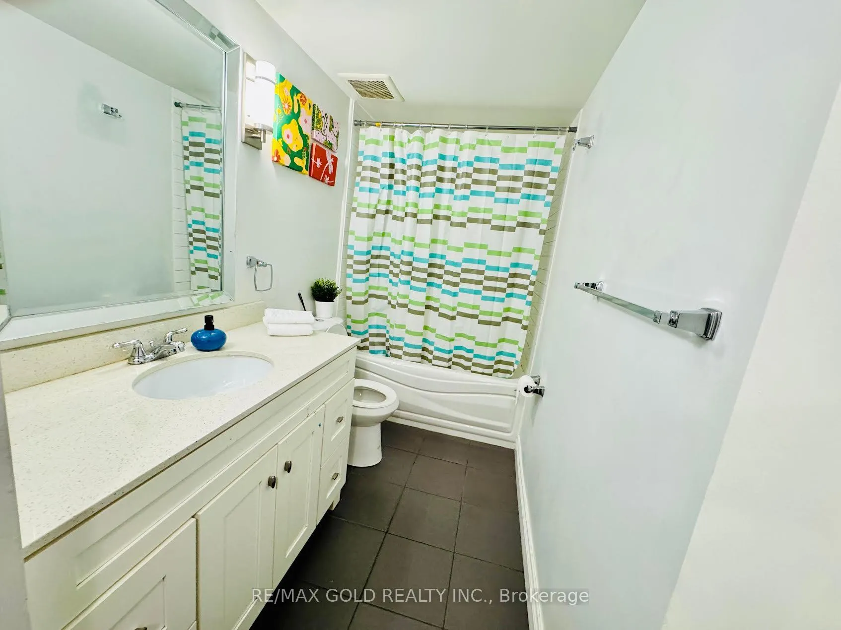 Photo 13 of 140 Quantrell Trail, Scarborough, Malvern — HOMEH