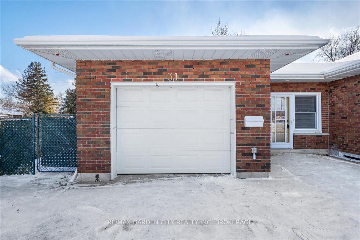 Photo 5 of 31 Broderick Avenue, Thorold, Thorold Downtown — HOMEH