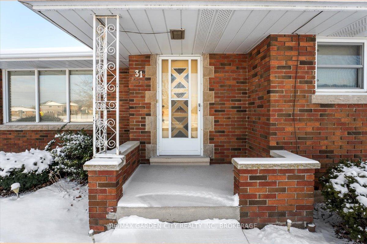 Photo 6 of 31 Broderick Avenue, Thorold, Thorold Downtown — HOMEH
