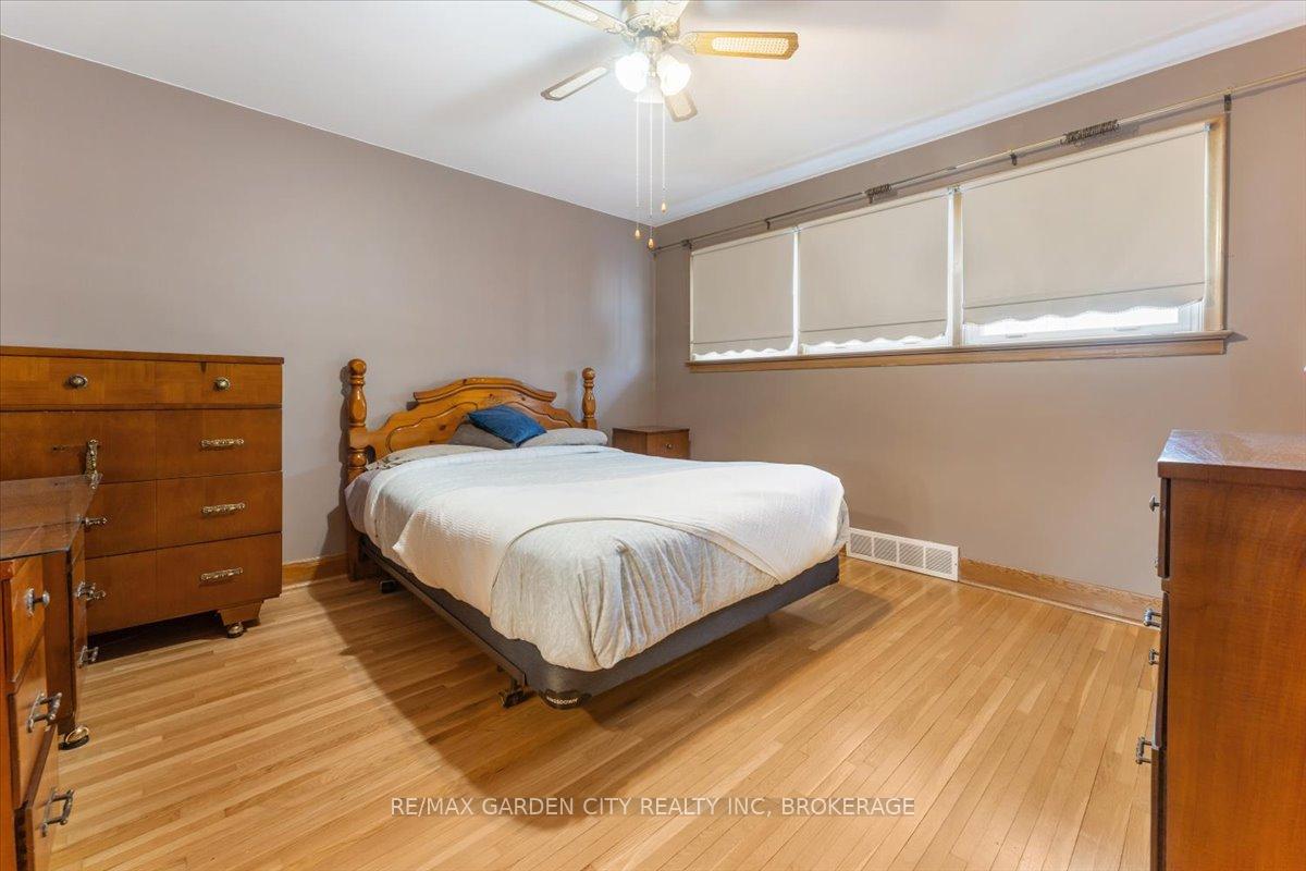 Photo 16 of 31 Broderick Avenue, Thorold, Thorold Downtown — HOMEH