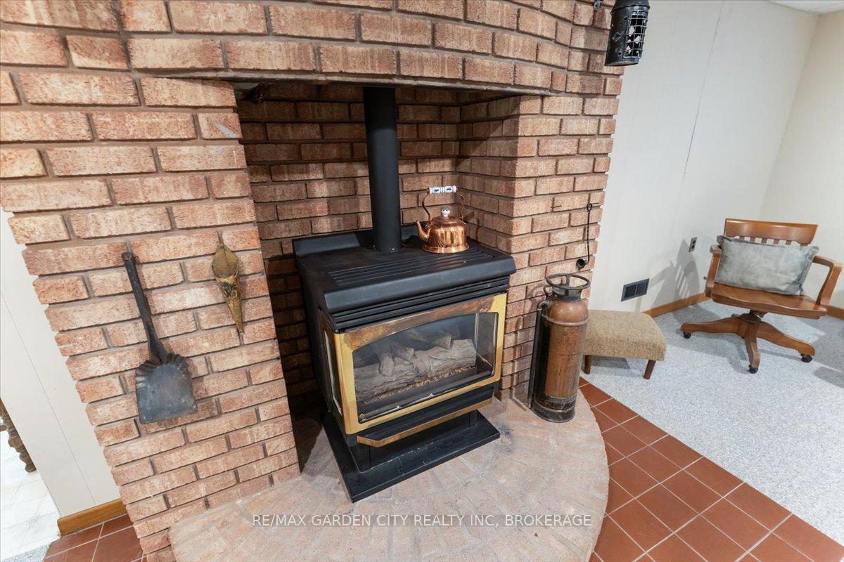Photo 23 of 31 Broderick Avenue, Thorold, Thorold Downtown — HOMEH