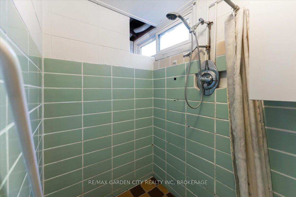 Photo 29 of 31 Broderick Avenue, Thorold, Thorold Downtown — HOMEH