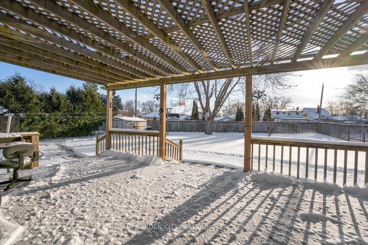 Photo 32 of 31 Broderick Avenue, Thorold, Thorold Downtown — HOMEH