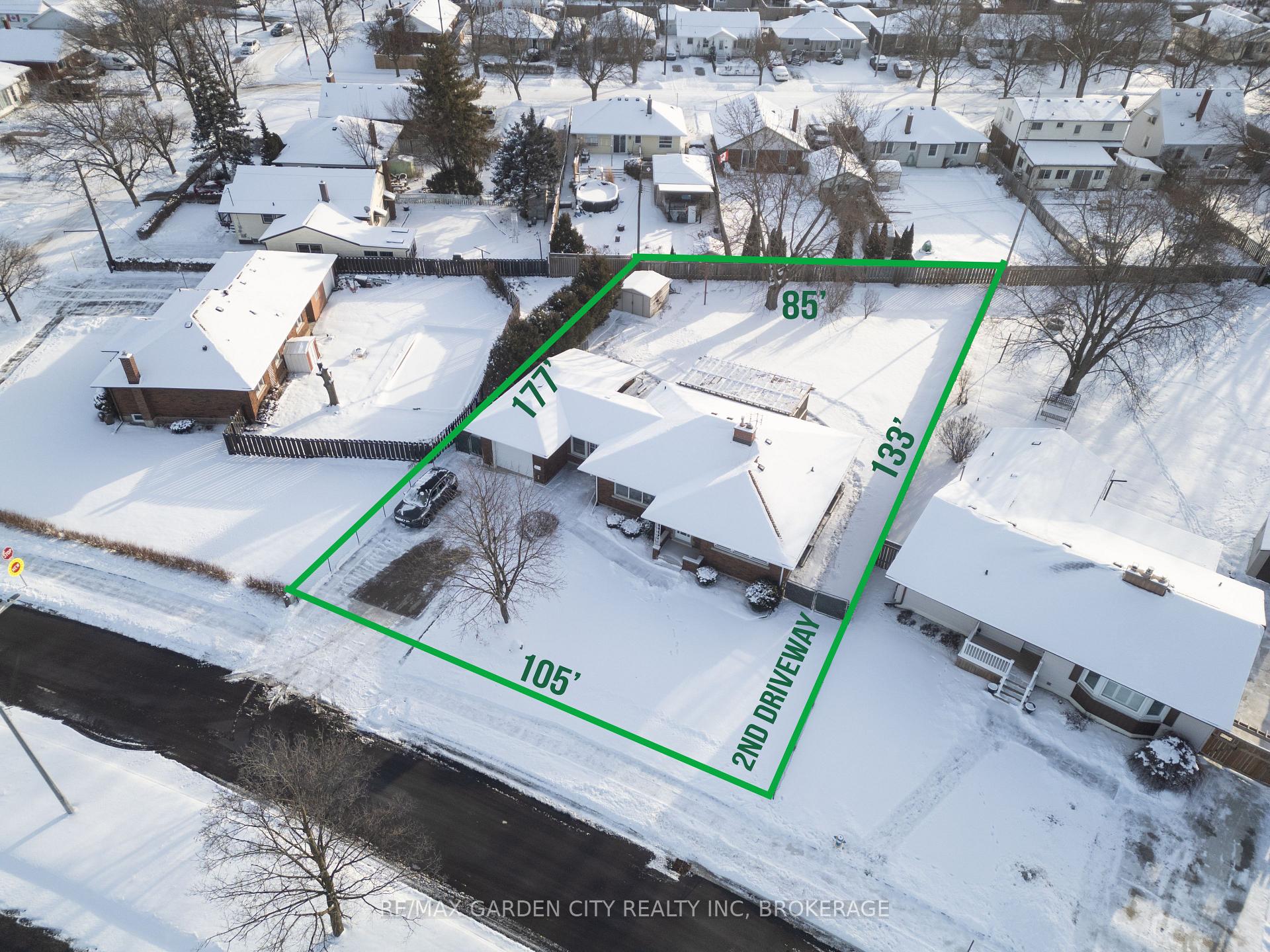 Photo 36 of 31 Broderick Avenue, Thorold, Thorold Downtown — HOMEH