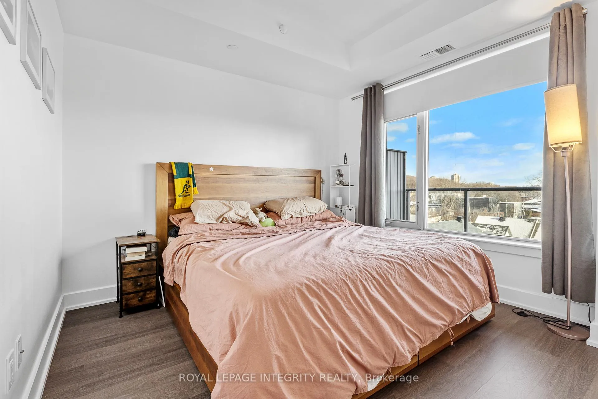 Photo 13 of Unit 410, 7 Marquette Avenue, Ottawa, Vanier — HOMEH