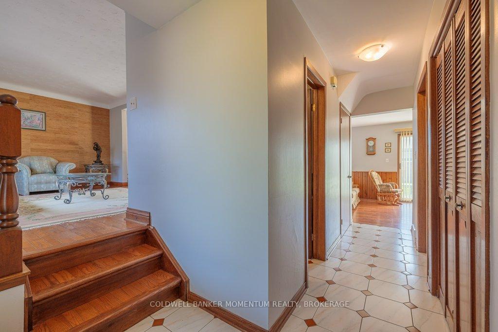 Photo 4 of 5 Mowat Crescent, Thorold, Confederation Heights — HOMEH