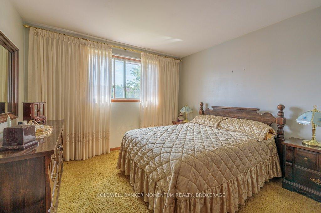 Photo 26 of 5 Mowat Crescent, Thorold, Confederation Heights — HOMEH