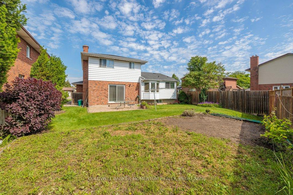 Photo 34 of 5 Mowat Crescent, Thorold, Confederation Heights — HOMEH